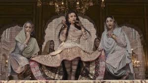 情迷希拉曼地:璀璨名姝